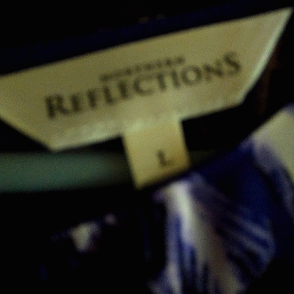 Silky top - Picture 2 of 2